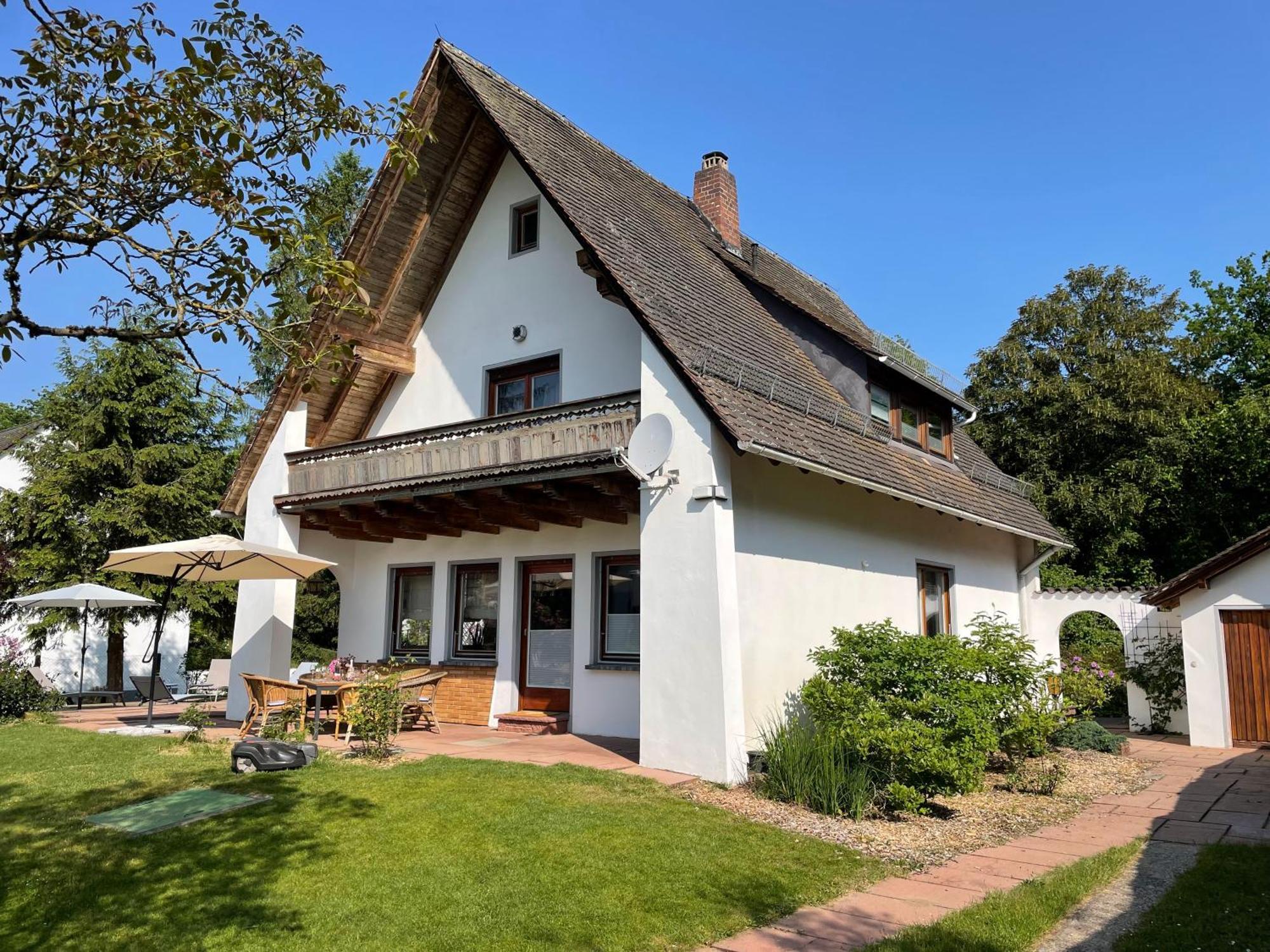 Messe- & Ferienhaus Gertraud Am Ludwigskanal, 24 H Self Check-In, Gratis Parken ヴェンデルシュタイン エクステリア 写真
